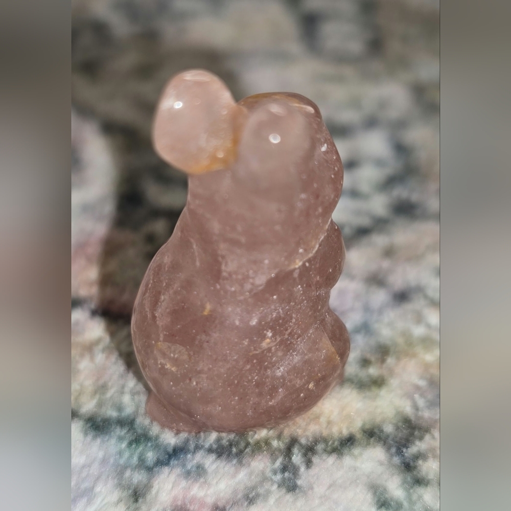Strawberry Quartz Rabbit ππ - Picture 3 of 3